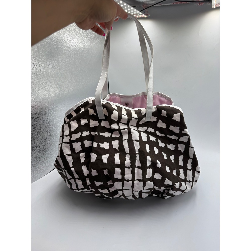Saks Fifth Avenue Tote Bag Large Black White Print‎ Pink Lining Chic Minimalist